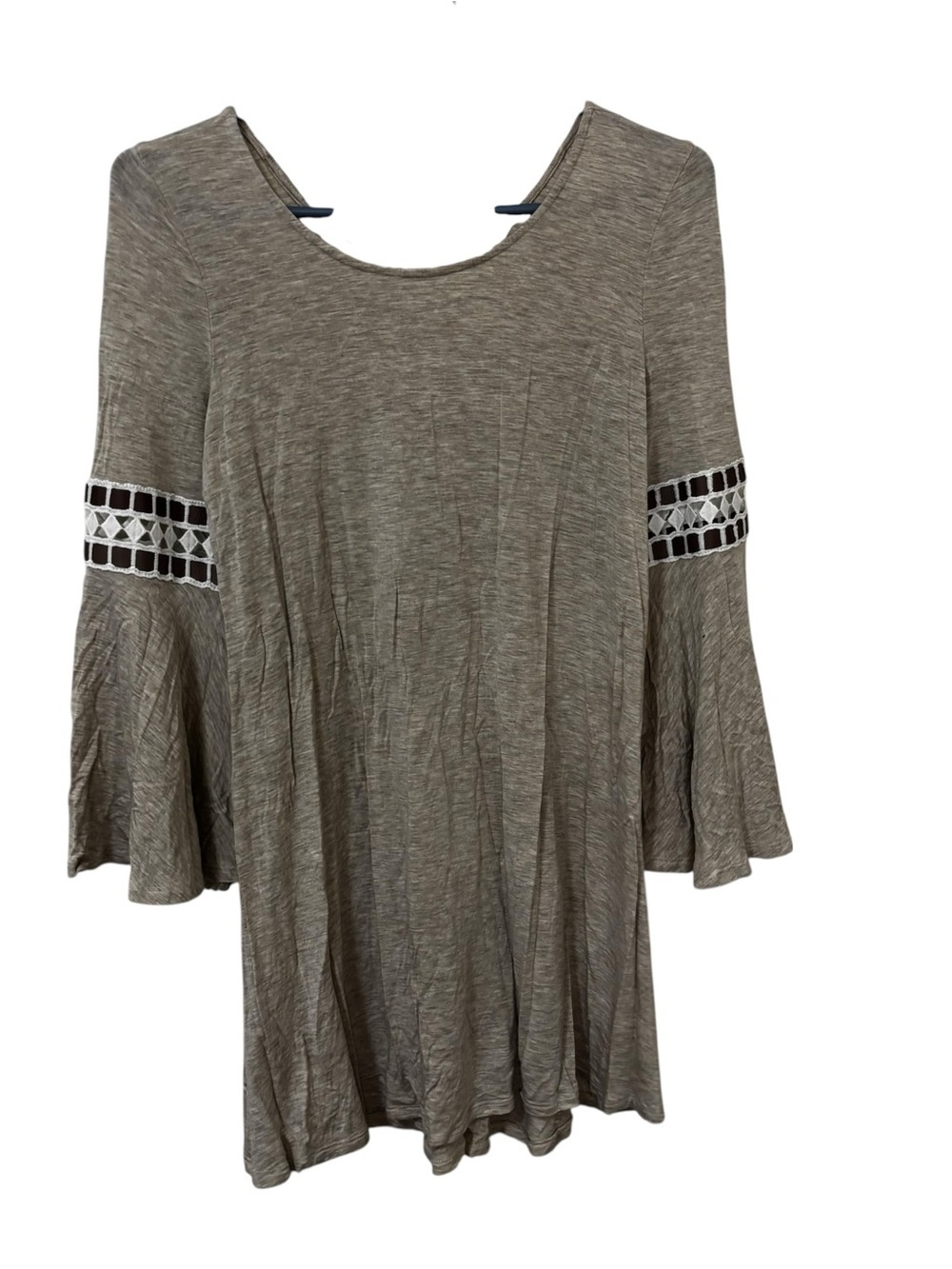 3/$15 Lapis beige creme flare eyelet sleeve long top size Small